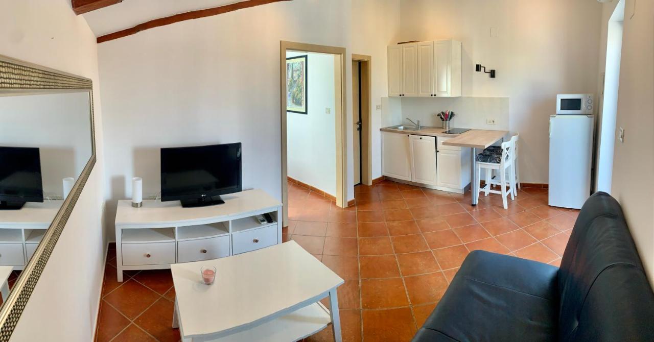 Apartment Seaside Petar Krk Town