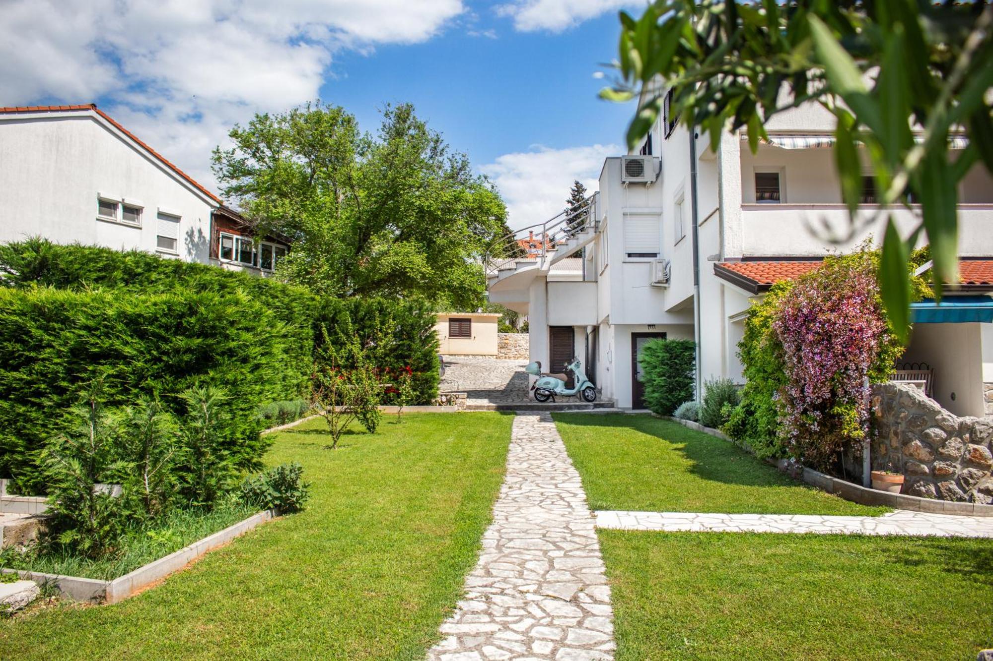 Seaside Petar Apartment Krk Town