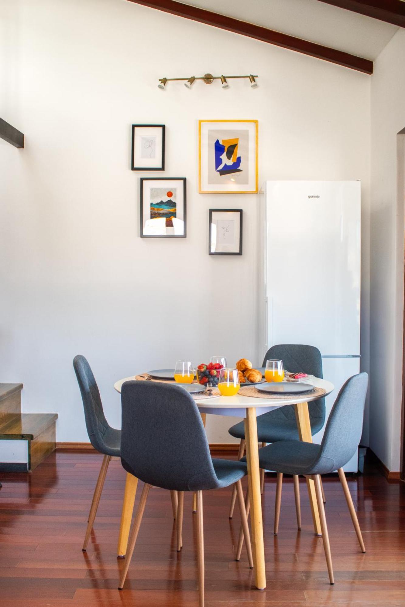 Apartment Seaside Petar *