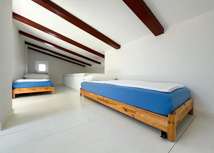 Seaside Apartments Petar