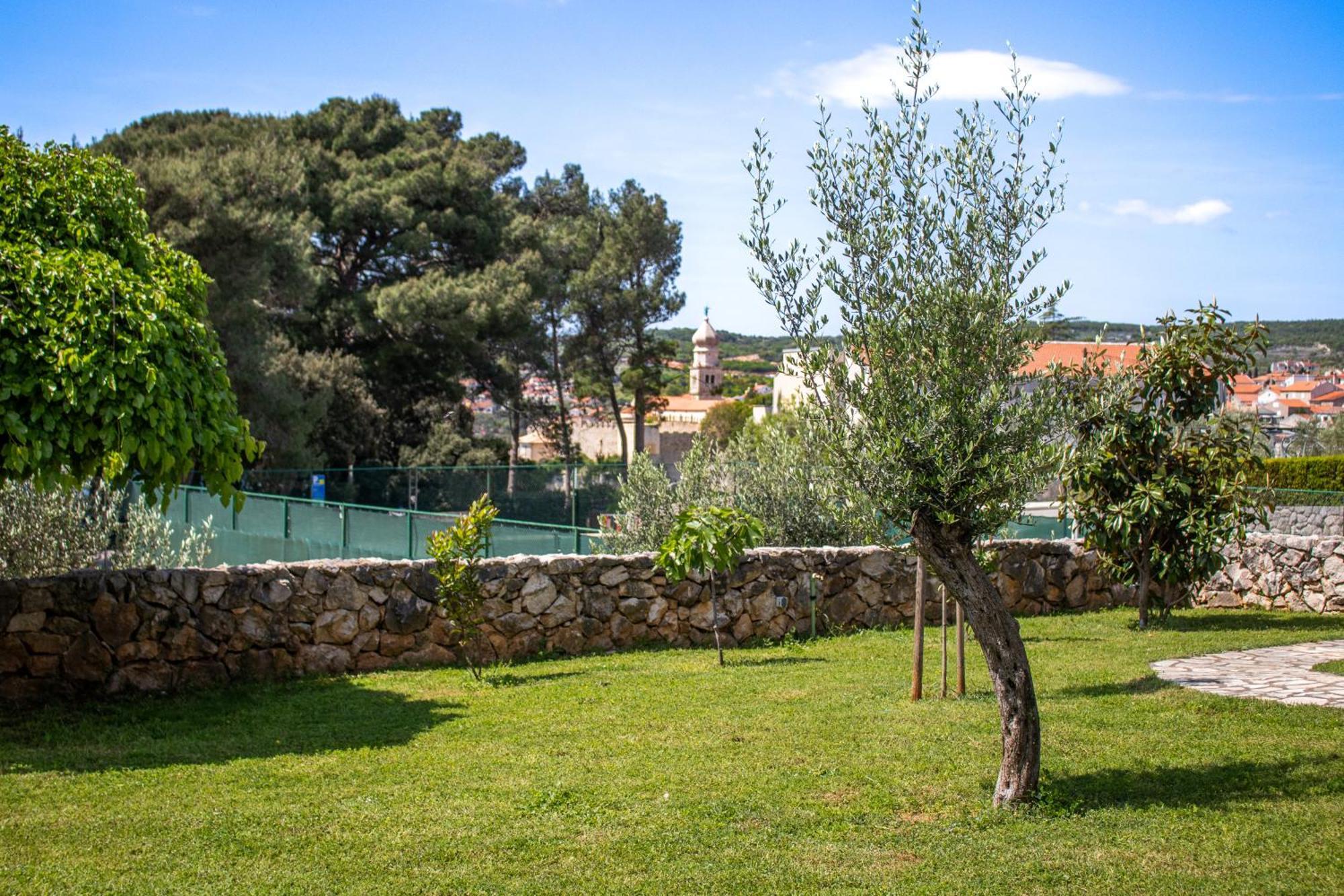 Seaside Petar